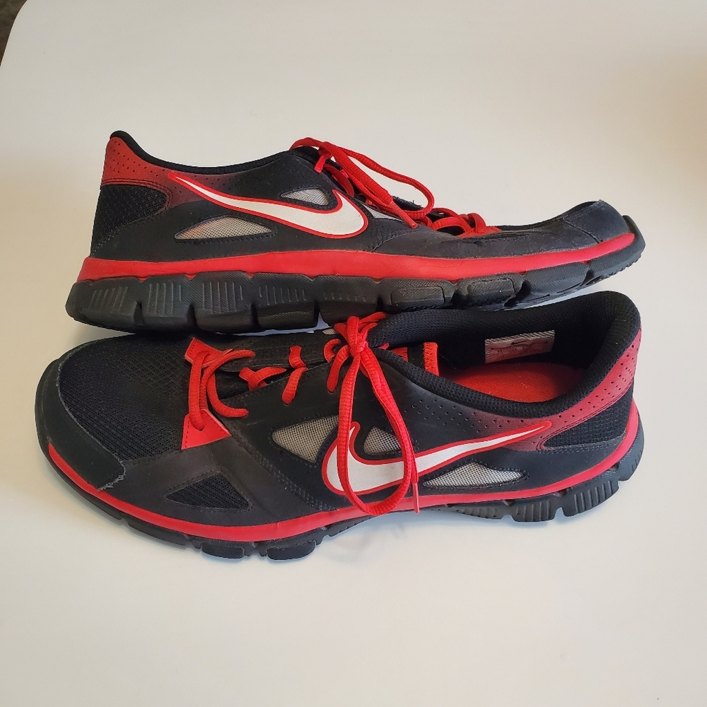 Nike Mens Flex Training Shoes Black & Red 599558-0